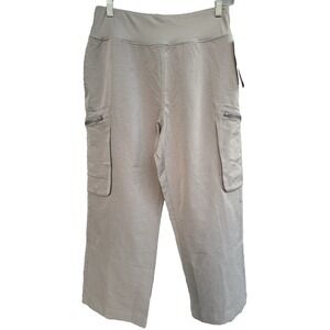 NWT SAGE COLLECTIVE‎ Womens Medium Capri Zip Cargo Pockets Pants Gray